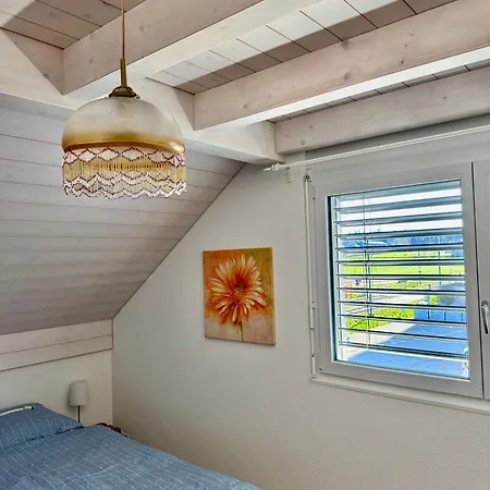Grosse Mit Sauna Appartement Huttwil