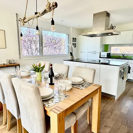 Grosse Mit Sauna Appartamento