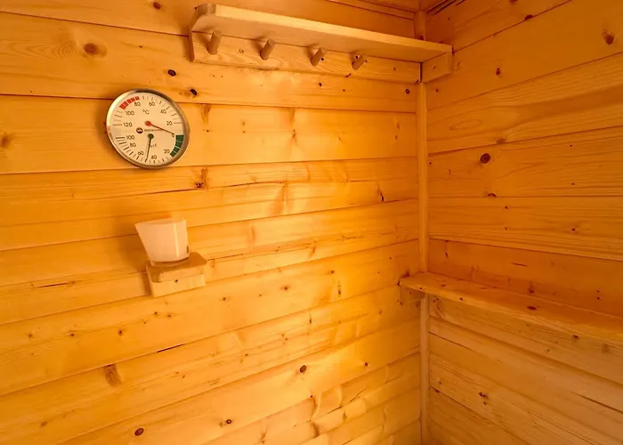 Grosse Mit Sauna * Huttwil