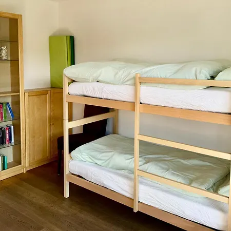 Grosse Mit Sauna Apartman Huttwil